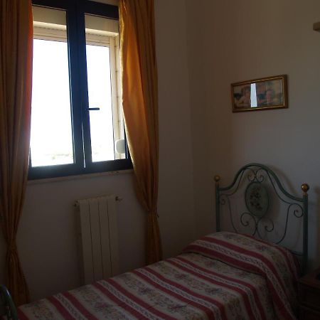 Sogni D'Oro Bed & Breakfast กร็อตตาเย ภายนอก รูปภาพ