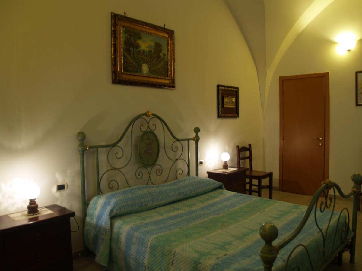 Sogni D'Oro Bed & Breakfast กร็อตตาเย ภายนอก รูปภาพ