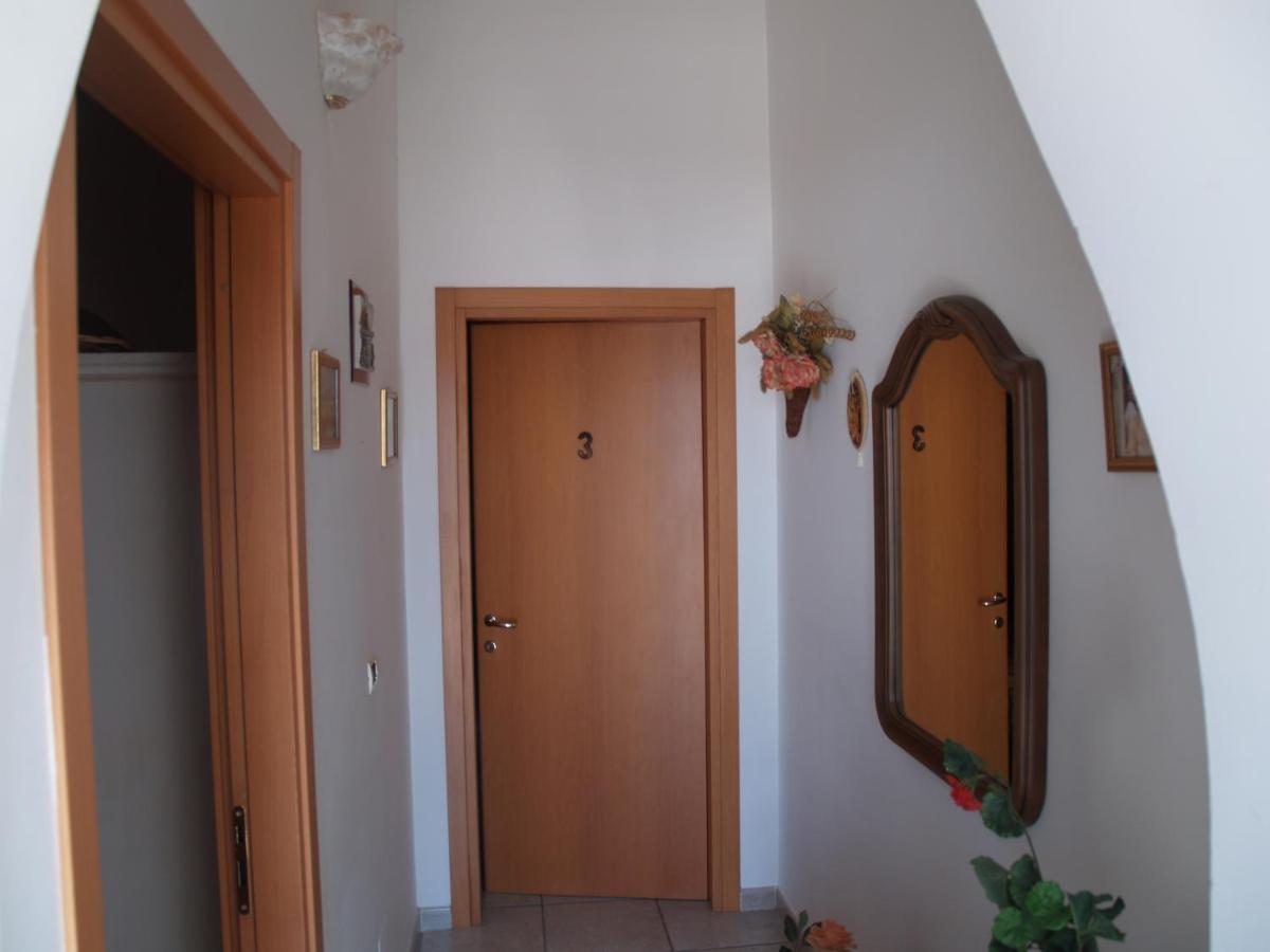 Sogni D'Oro Bed & Breakfast กร็อตตาเย ภายนอก รูปภาพ