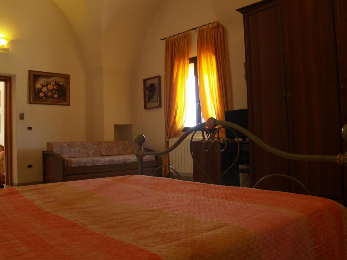 Sogni D'Oro Bed & Breakfast กร็อตตาเย ภายนอก รูปภาพ